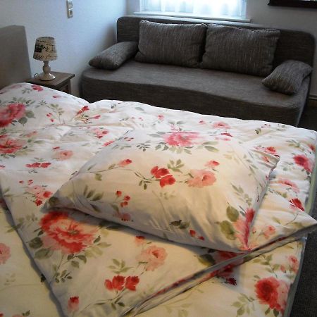 Ferienwohnung Auf Ehem. Alten Bauernhof Liebenwalde Esterno foto