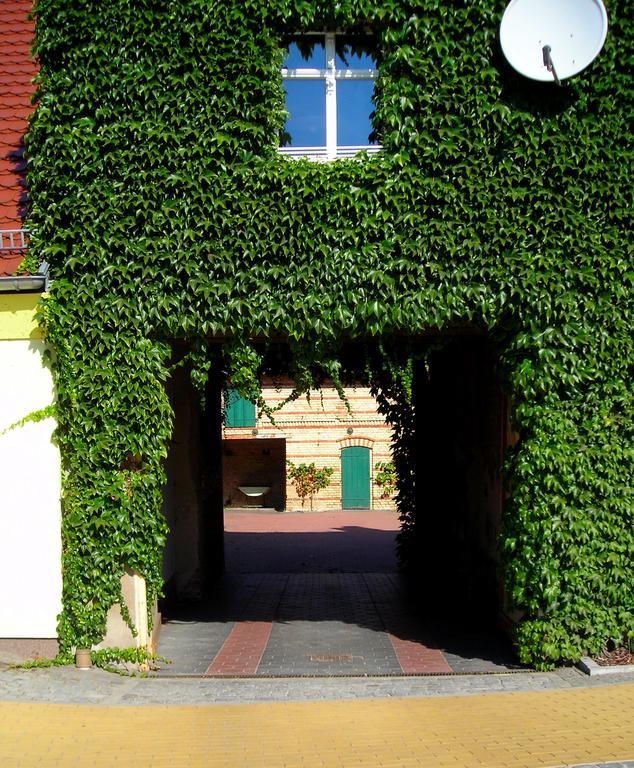 Ferienwohnung Auf Ehem. Alten Bauernhof Liebenwalde Esterno foto
