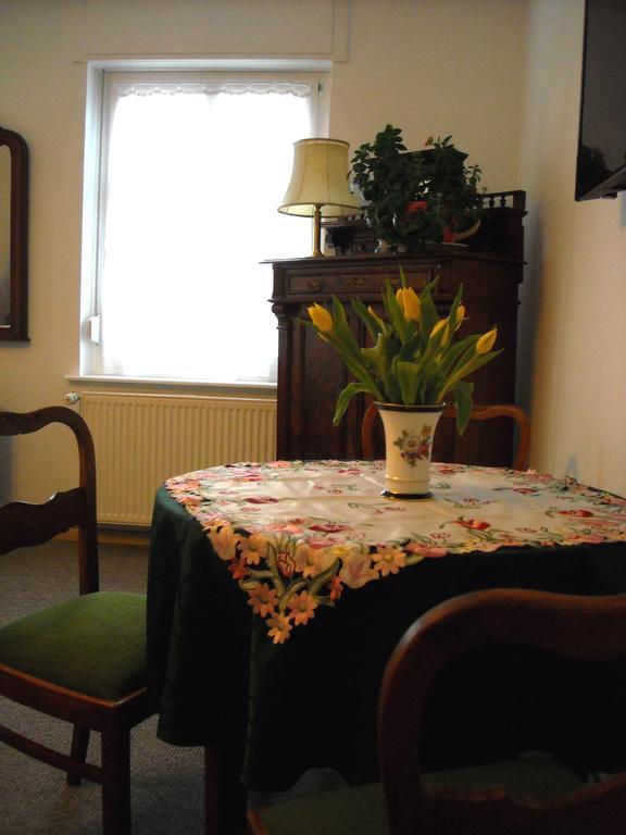 Ferienwohnung Auf Ehem. Alten Bauernhof Liebenwalde Esterno foto